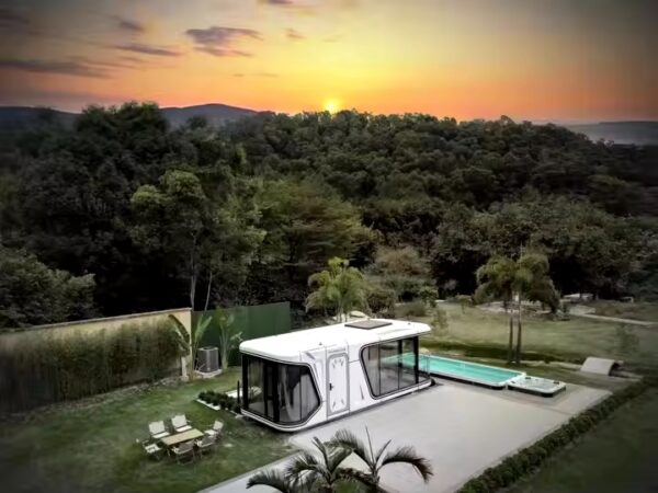 Luxury modular  capsule prefabricated homes tree house 300 Sq Ft - Image 7
